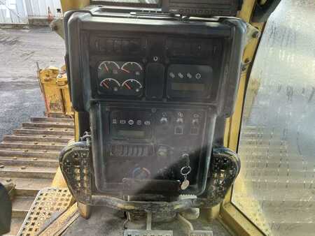 Grondschuivers 2004 Caterpillar D6N LGP (43)