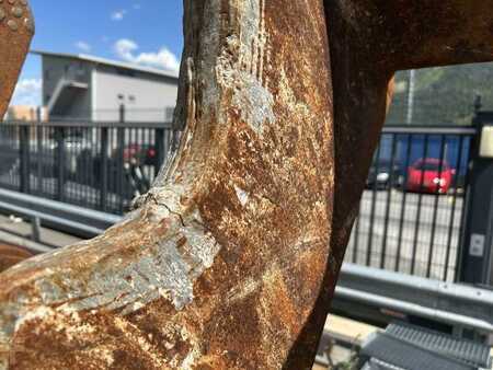 Autres 2006 Montabert Lot 2 Croc Béton (13)