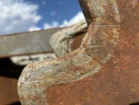 Autres 2006 Montabert Lot 2 Croc Béton (9)