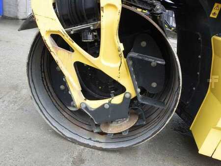Tandemruller 2012 BOMAG BW174AP-4 AM II (5)