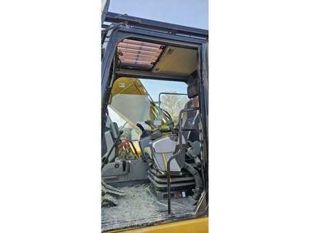 Escavadora de rastos 2017 Caterpillar 323F (6)