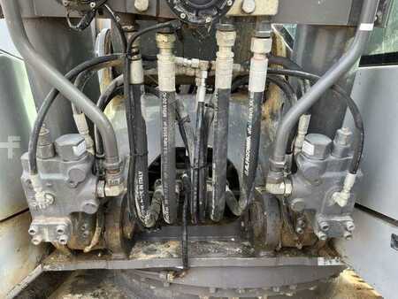 Excavadoras de cadenas 2015 Volvo EC220DL (28)