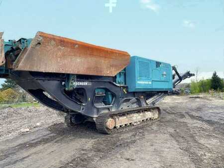 Sonstige 2015 POWERSCREEN PREMIERTRAK 400 A MACHOIRE (1)