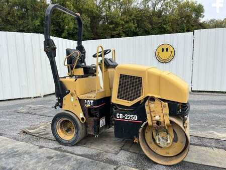 Fårfodruller 2003 Caterpillar CB225D (1)