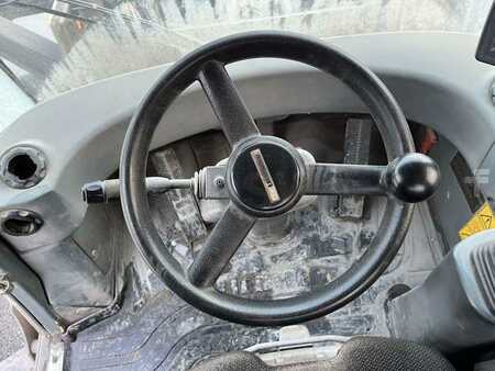 Chargeuse sur pneus 2009 Liebherr L580 (29)