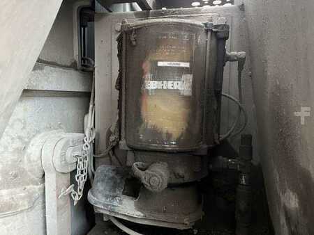 Chargeuse sur pneus 2009 Liebherr L580 (33)