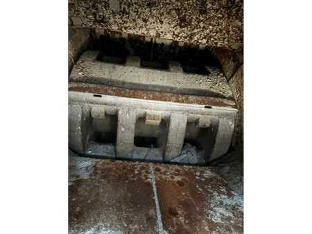 Pozostałe 2014 Gipo RC130FDR A MACHOIRE (32)