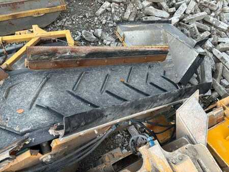 Pozostałe 2014 Gipo RC130FDR A MACHOIRE (33)