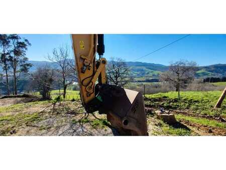 Korečková rýpadla 2014 Caterpillar 320E LRR (5)