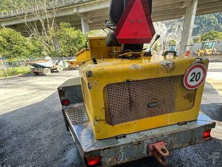 Minidumpere 2003 MBA 2035BR (39)