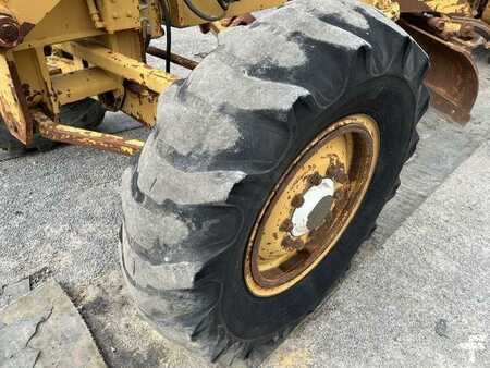 Motoniveladoras 1984 Caterpillar 120G (13)