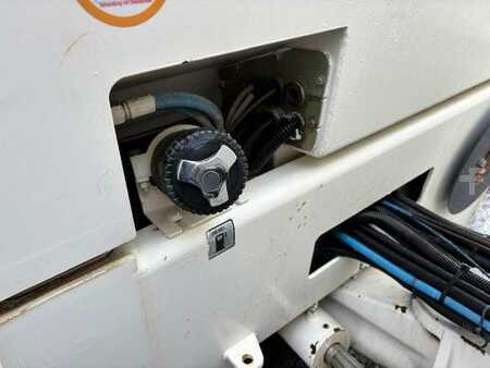 Tandemruller 2000 BOMAG BW144AD2 (44)