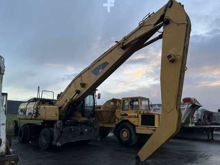 Rehandling Excavators 2009 Caterpillar M325D MH (1)