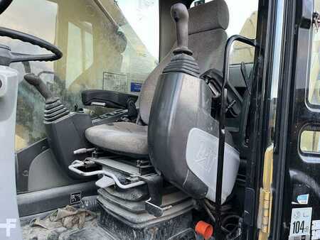 Rehandling Excavators 2009 Caterpillar M325D MH (20)