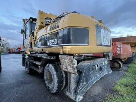 Rehandling Excavators 2009 Caterpillar M325D MH (3)