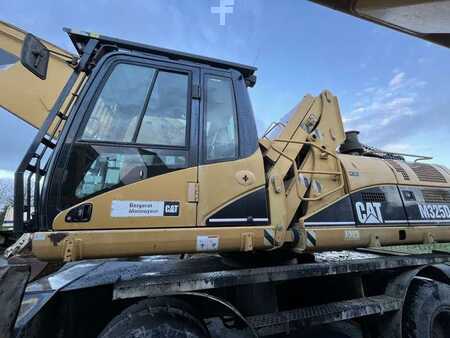 Rehandling Excavators 2009 Caterpillar M325D MH (7)