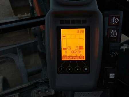 Escavatori cingolati 2023 Hitachi ZX55U-6 CLR (10)