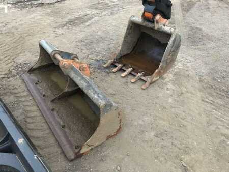 Escavatori cingolati 2023 Hitachi ZX55U-6 CLR (5)