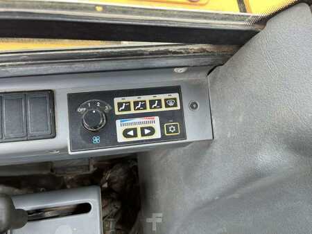 Minibagry 2008 Volvo ECR58 (50)