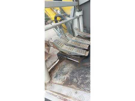 Miscelaneo 2006 MENZI MUCK A91MOBIL (9)