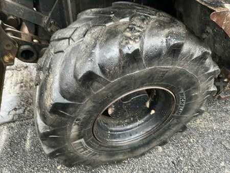 Mobil gravemaskin 2010 Hitachi ZX140W-3 (23)