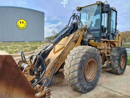 Kolové nakladače 2009 Caterpillar 930H (2)