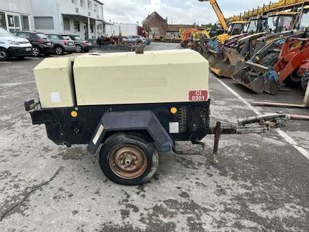 Outro 2001 Ingersoll rand R1090 (7)