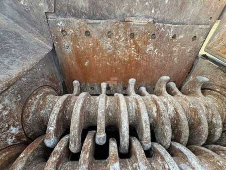 [div] IMPAKTOR 250 EVO + crible embarqué