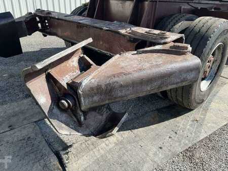 Rehandling Excavators 1991 Case 1088P (23)