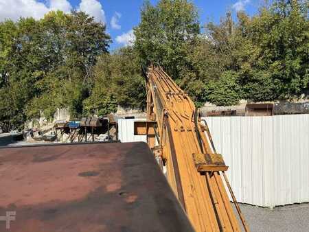 Rehandling Excavators 1991 Case 1088P (39)