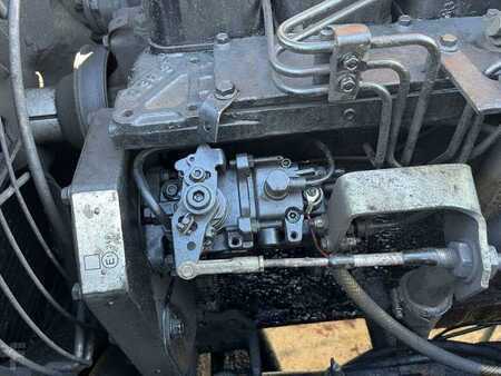 Rehandling Excavators 1991 Case 1088P (45)