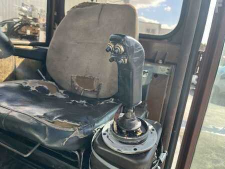 Rehandling Excavators 1991 Case 1088P (49)