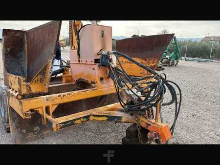 Motoniveladoras 0 Capilla CRF-2 (3)