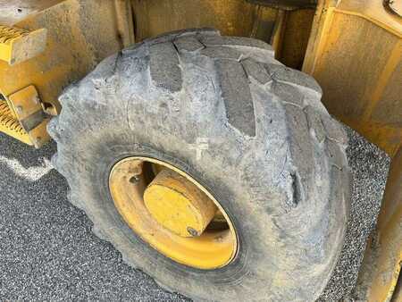 Mobilní bagry 2014 Volvo EW140D (25)