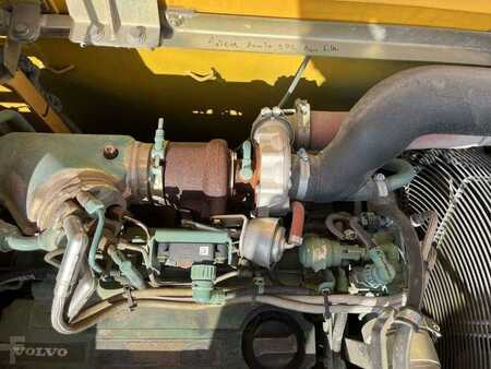 Mobilní bagry 2014 Volvo EW140D (39)