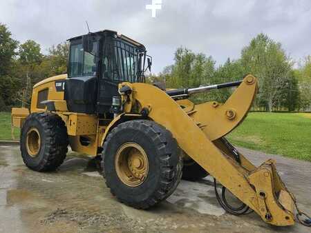 Wheel Loaders 2015 Caterpillar 938M (2)