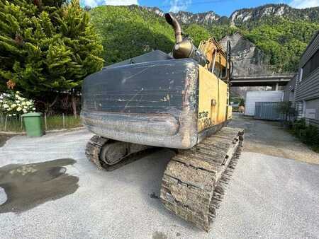 Korečková rýpadla 2000 Komatsu PC180LC-6K MACHINE SUISSE (15)