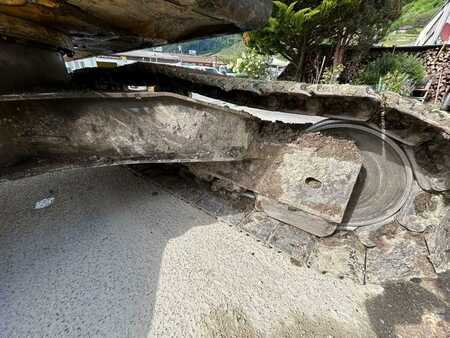 Korečková rýpadla 2000 Komatsu PC180LC-6K MACHINE SUISSE (25)
