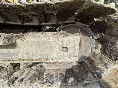 Korečková rýpadla 2000 Komatsu PC180LC-6K MACHINE SUISSE (45)