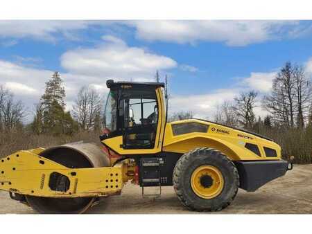 Rolos para pés de carneiro 2019 BOMAG BW219-D5 (5)