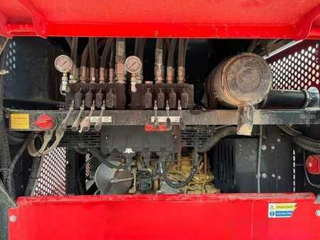 Outro 2024 Red Rhino 7000 A MACHOIRE (14)