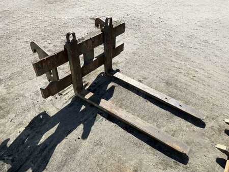 Miscelaneo 2008 Liebherr L506 Stereo (11)