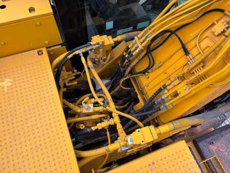 Escavadora de rastos 2013 Caterpillar 329ELN (14)