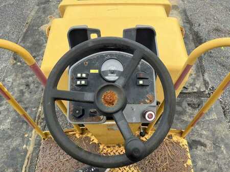 Compacteur tandem 2004 Caterpillar CB-224E (37)