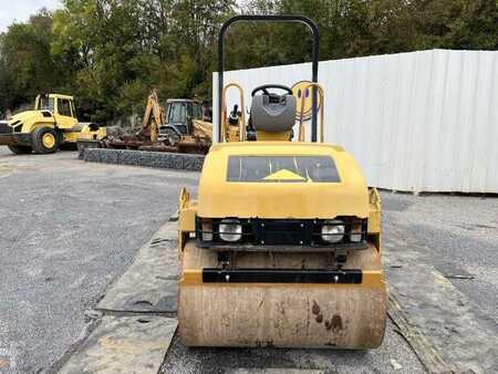 Compacteur tandem 2004 Caterpillar CB-224E (9)
