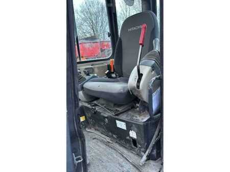 Minigraafmachines 2012 Hitachi ZX33U-3 CLR (3)