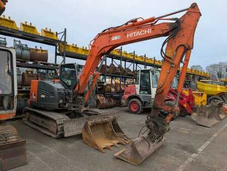 Excavadoras de cadenas 2016 Hitachi ZX85USB-5A (4)