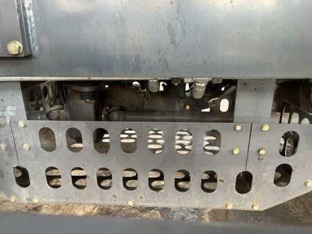 Koparki chwytakowe 2016 Fuchs MHL 350 (33)