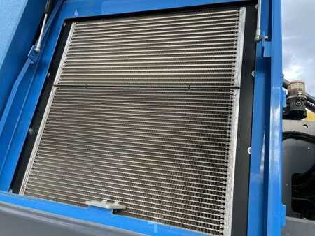 Koparki chwytakowe 2016 Fuchs MHL 350 (36)