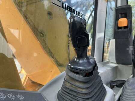 Kettenbagger 2000 Liebherr R904HDSL (50)